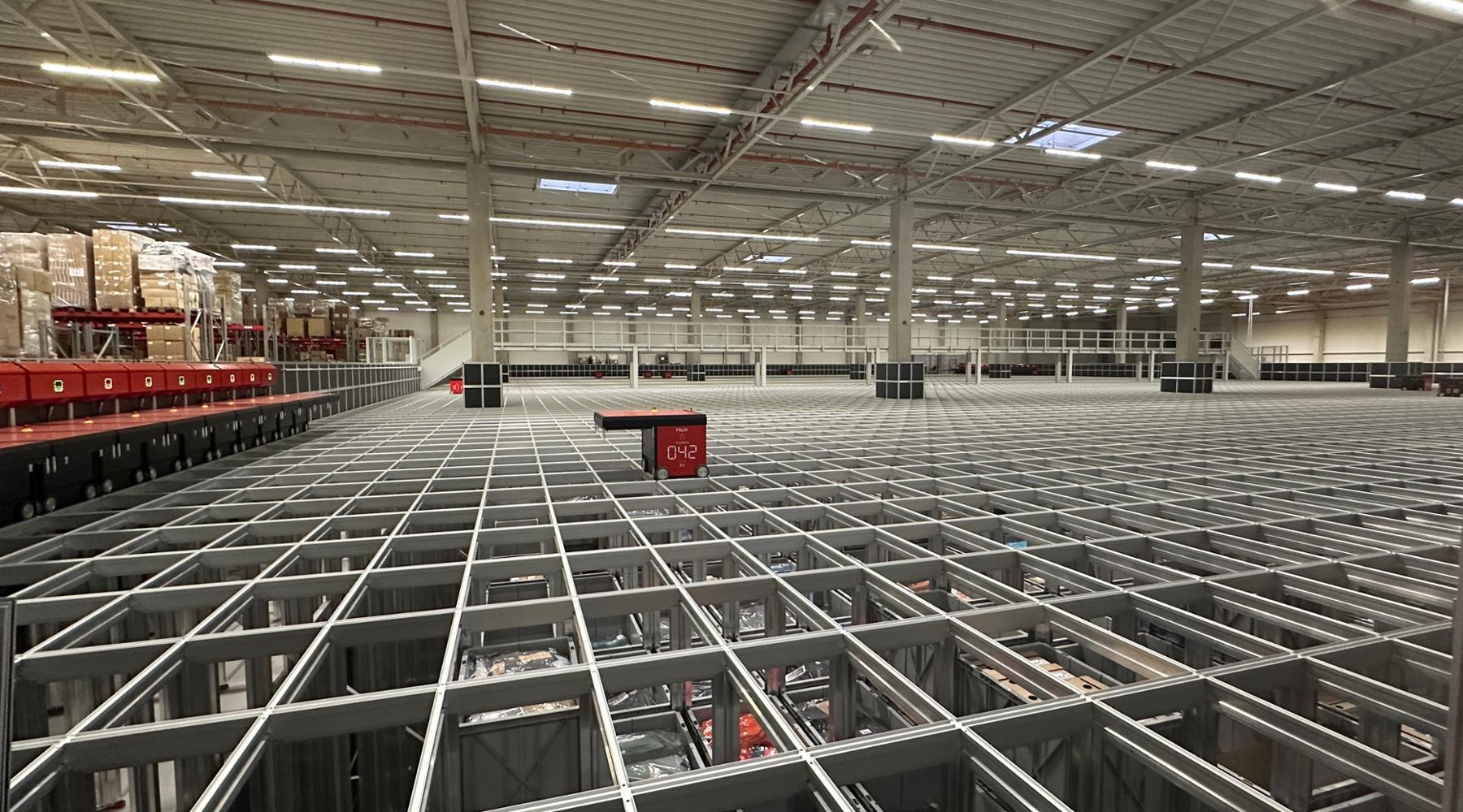AutoStore Quadruples Storage Capacity for Fenix Outdoor Logistics